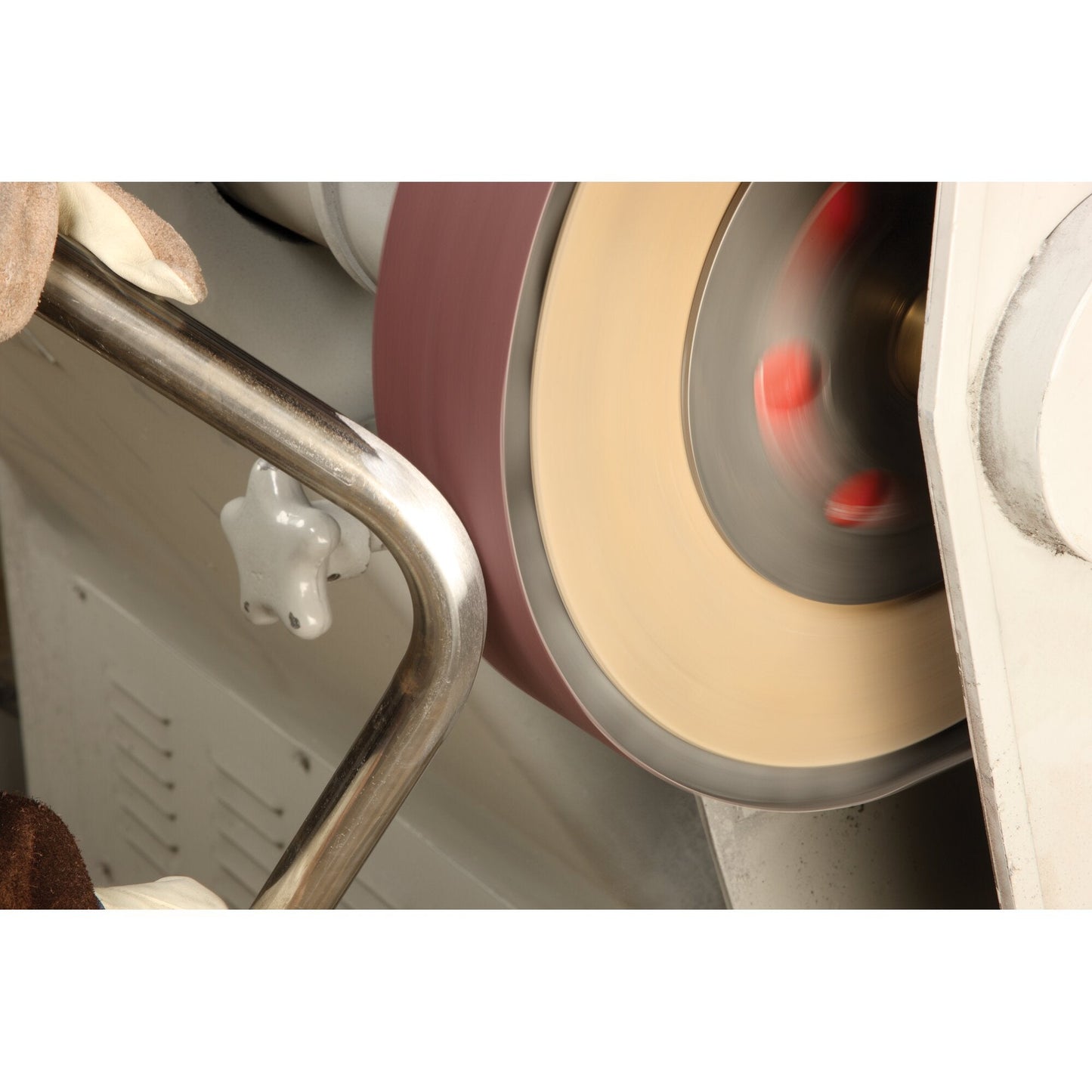 3M Cloth Belt 302D, 80 J-weight, 9 in x 60 in, Film-lok, Full-flex